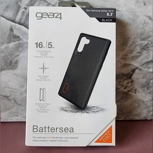 Gear4 Battersea Series Hard Case for Samsung Galaxy Note10 - Black